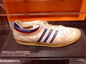 Kareem Abdul-Jabbar - Schuhgröße 60 Schuhgröße 60